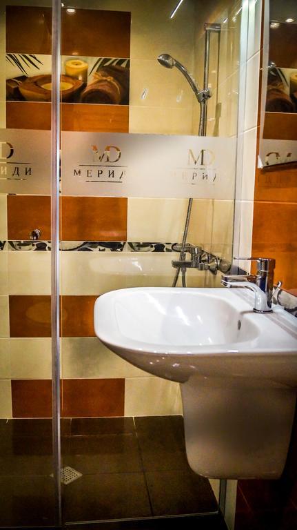 Guest House Meridi Priseltsi Exterior photo
